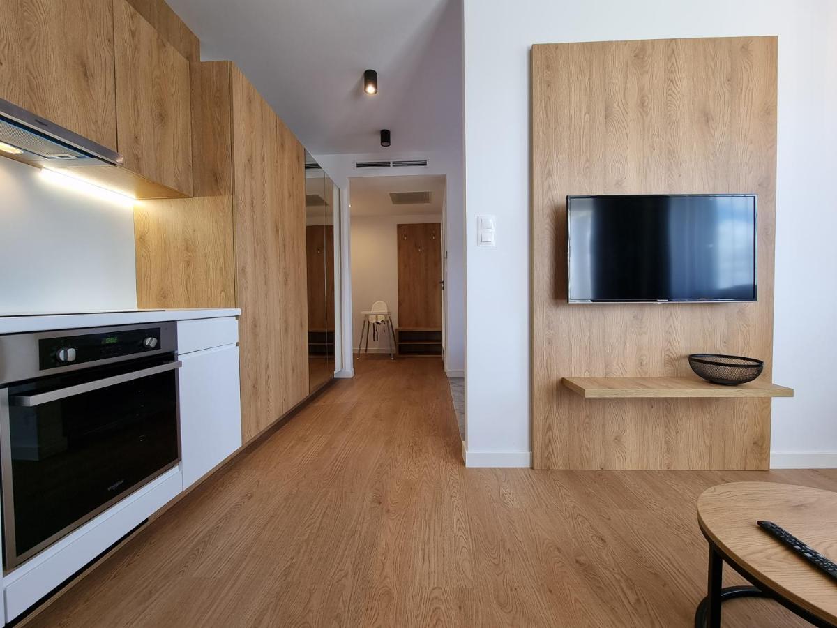 Prywatny Apartament W Hotelu C8 - 365Pam サルビノボ エクステリア 写真